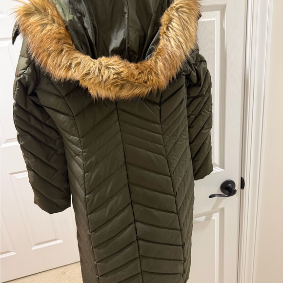 Women’s Long Down Coat - Picture 5 of 5